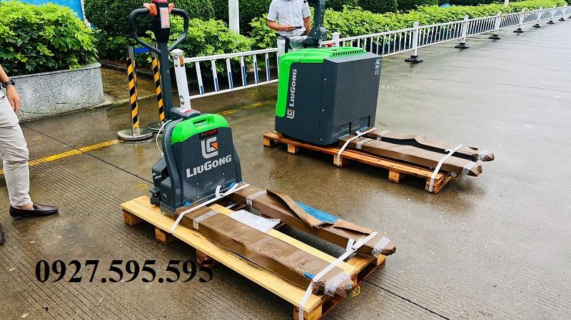 Xe nâng dắt tay thương hiệu Liugong Trung Quốc